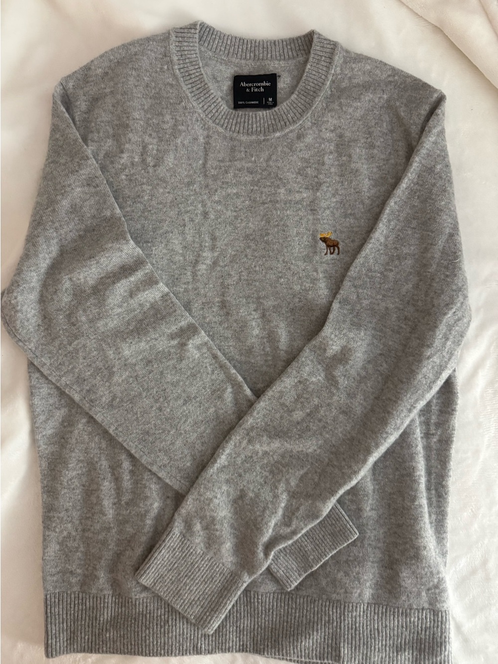 Abercrombie & Fitch Light Gray Crewneck Sweater with Moose Logo - 100% cashmere